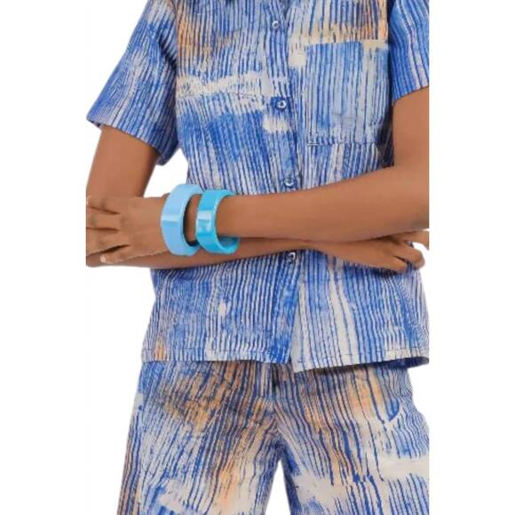 NEW BUSAYO boye button up top in blue multi - Picture 3 of 3